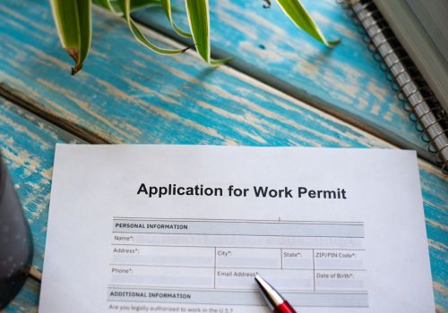 Autorisation de travail en France : dans quels cas l’employeur doit-il faire la demande ?